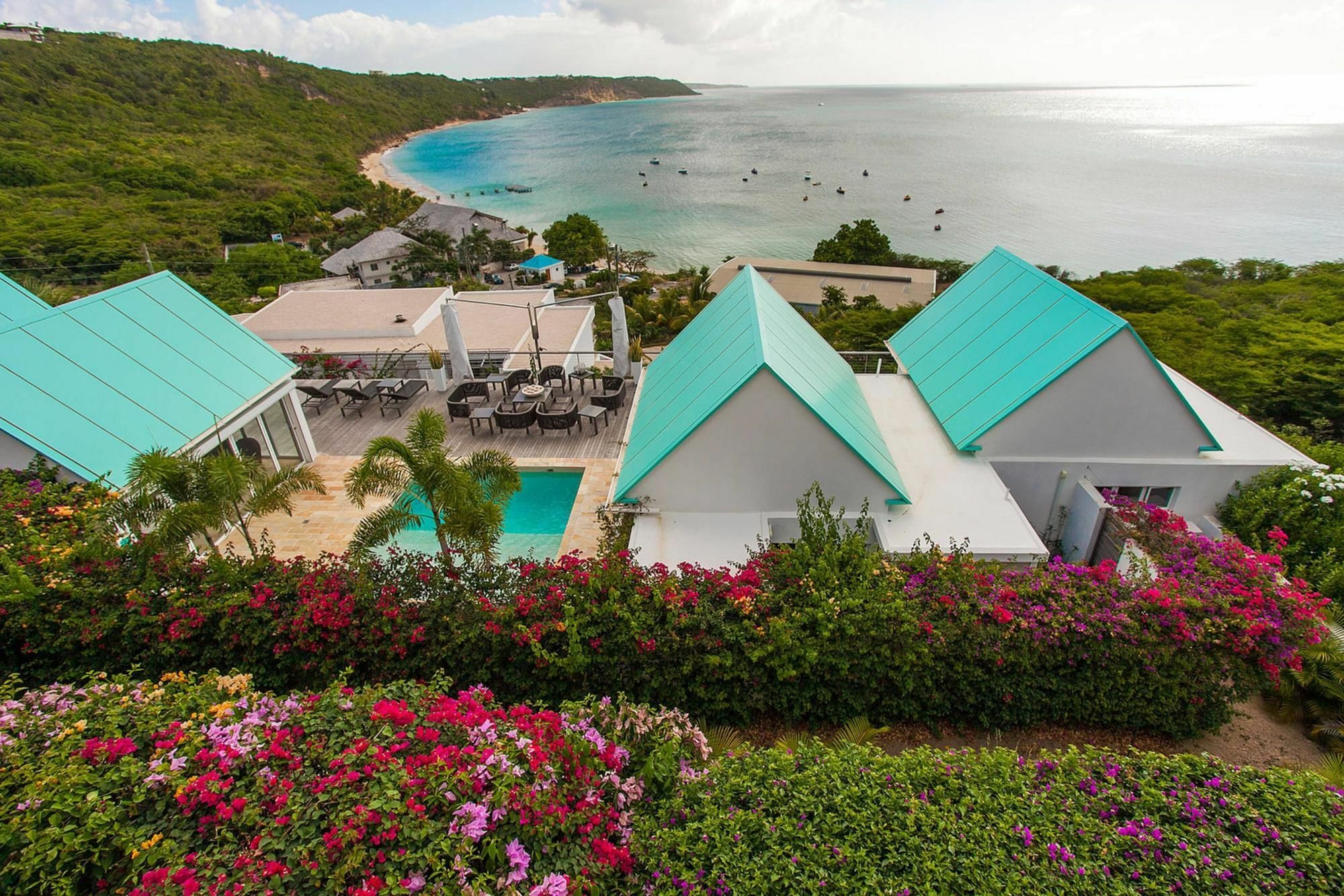 CeBlue Villas The Valley Exterior foto